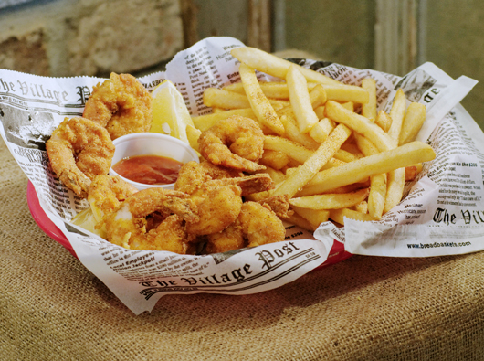 FRIED SHRIMP PLATE WITH FRIES